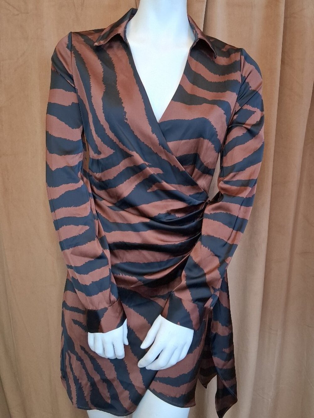House Of Harlow 1960 Brown & Black Tiger-Print Satin Wrap Mini Dress Size S